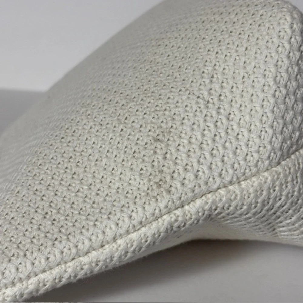 Martha Stewart Crochet Travel Toiletry Makeup Cosmetic Bag White Zipper Gold NWT